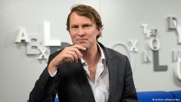 Журналіст The Guardian спростував авторство книги про Путіна