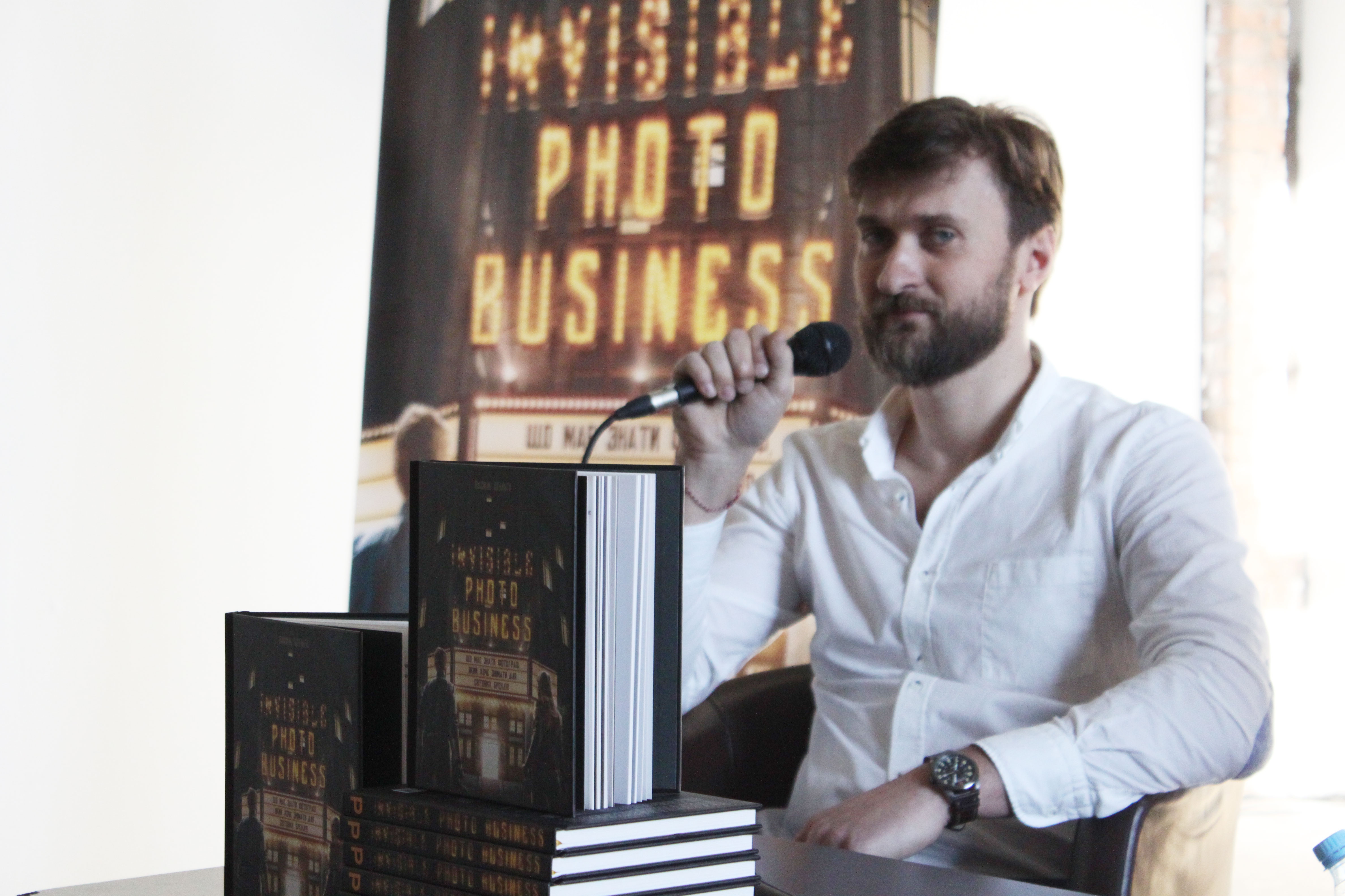 «Рекламний фотограф — не творець, а ремісник та інструмент продажів», — Василь Шульга