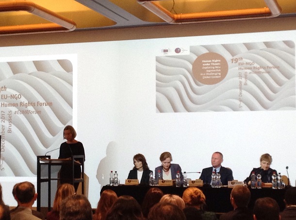 Медіаграмотність і санкції допоможуть подолати пропаганду та фейкові новини