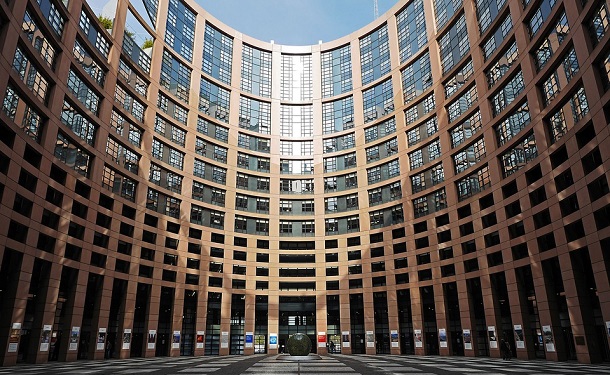 Євродепутат закликав ввести санкції проти РФ через пропаганду й кібератаки