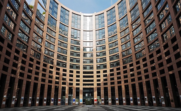 Євродепутат закликав ввести санкції проти РФ через пропаганду й кібератаки